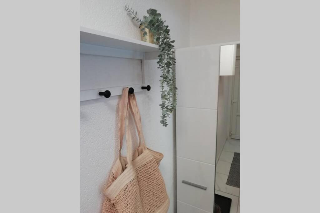 Sarmantni Apartman Malecka ซาเกร็บ ภายนอก รูปภาพ